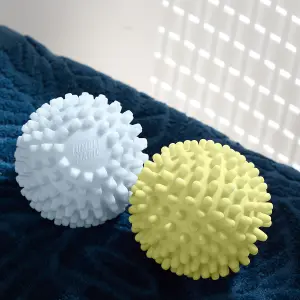 JML Tumble Magic - Laundry drying balls that reduce wrinkles and drying time, saving you money