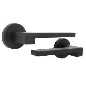 UNO-3 Door Handle Modern Matt Black Lever on Rose Internal Handles + 64mm Latch & Hinges