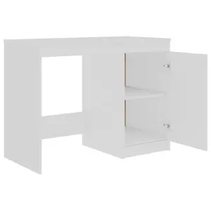 Berkfield Desk White 140x50x76 cm Engineered Wood