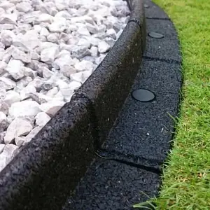 1m FlexiBorder Garden Edging in Black H8cm Pack of 5