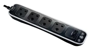 Masterplug Surge Black 4 socket Extension lead with USB, 1m