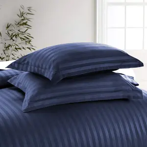 Microfibre 250 Thread Count Reversible Modern & Contemporary Reversible Duvet Cover Set Navy / Super King