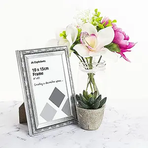 Clay Roberts Photo Picture Frames 6 x 4, Silver Swirl, Pack of 3, Freestanding and Wall Mountable, 10 x 15 cm, 6x4 Picture Frame S