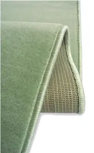 Maestro Collection Solid Design Rug in Green