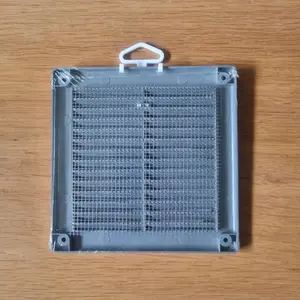 Silver Louvred Wall Vent Grille with Flyscreen and Screw Covers, 150 x 150 mm, Air Ventilation Duct Cover with Flat Back