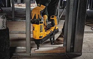 Dewalt DCN890N 18v XR Cordless Concrete Nailer Nail Nailing Gun - Bare Unit