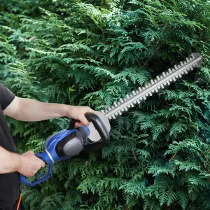 Hyundai Corded 680W Hedge trimmer - 610mm