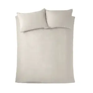 Catherine Lansfield Kingsley Soft Matt Velvet Super King Duvet Cover Set with Pillowcases Cream