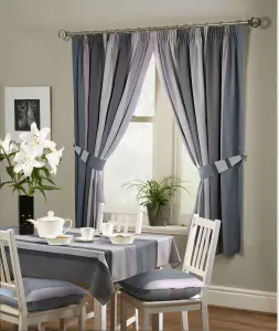 Home Curtains Seville Printed Stripe 50 x 70" (127x178cm) Rectangle Tablecloth Grey