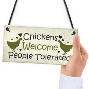 Red Ocean Funny Chicken Sign Hanging Sign Pet Sign Chicken Accessories Garden Plaque Friend Gift