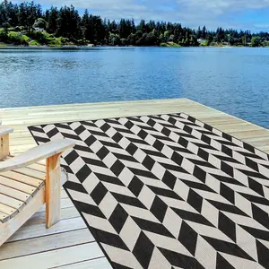 Ecology Collection Outdoor Rugs in Black  600Bl