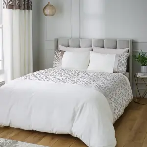 Catherine Lansfield Bedding Lattice Cut Velvet Duvet Cover Set with Pillowcases Natural