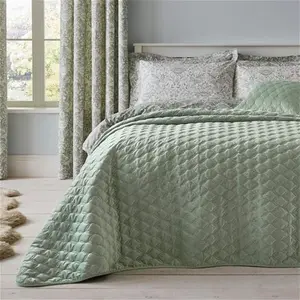 Dunelm Evesham Green Quilted Velvet Bedspread, Farmhouse, Size: Double-King