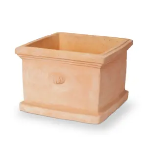 Verve Matt White washed White washed Terracotta Plant pot (Dia) 35cm, (H)25cm, 30L