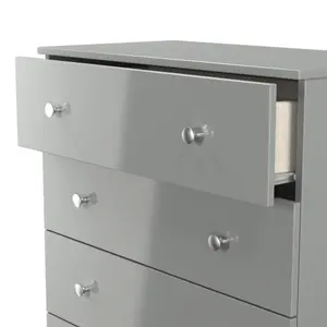 Yarmouth Ready assembled Grey 5 Drawer Chest (H)1067mm (W)740mm (D)390mm