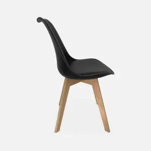 sweeek. Set of 4 scandi-style dining chairs with wooden legs Nils Black 47x55x81 cm