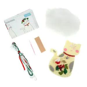 FELT DEC CAT - Felt Decoration Kit: Christmas: Cat - Trimits