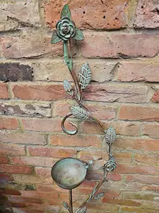 Bird Bath on Stake with Decorative Leaves