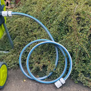 Garden Hose with 2 Connectors - Pipe Extension to Connect Hose Reel to Your Tap (5m)