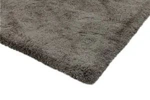 Smoke Shaggy Modern Plain Easy to clean Rug for Dining Room Bed Room and Living Room-120cm X 170cm