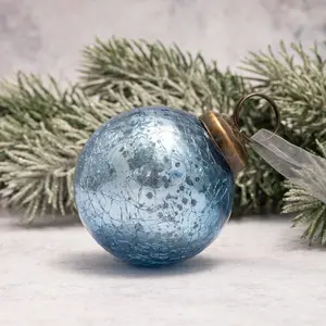 Crackle Glass Bauble (Set of 3) Champagne / 5cm H x 5cm W x 5cm D