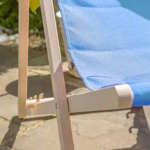 Harbour Housewares - Folding Wooden Deck Chair - Light Blue