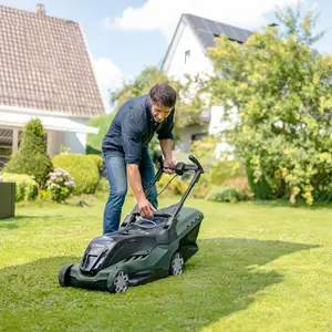 Bosch Power for all AdvancedRotak 36-850 Cordless 36V Rotary Lawnmower