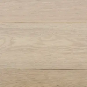 GoodHome Hotham Natural Oak Engineered Real wood top layer flooring, 1.35m²