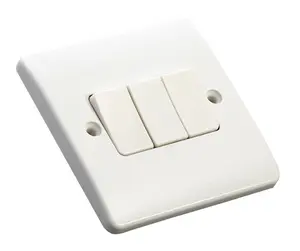 MK 10A 2 way 3 gang Light Switch Gloss White