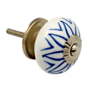 Nicola Spring - Round Ceramic Cabinet Knobs - Mixed - Pack of 6