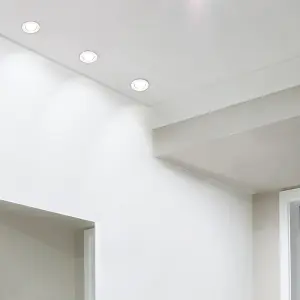 ValueLights Modern Fire Rated Gloss White GU10 Recessed Ceiling Downlight/Spotlight - Includes 5w LED Bulb 6500K Cool White