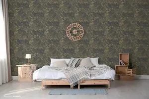 SK Filson Gold and Black Marble Foil Wallpaper