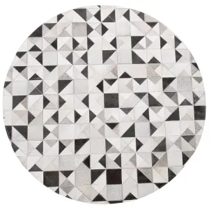 Round Cowhide Area Rug 140 cm Grey and Black KIRKLAR