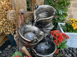 Metal Pouring Jugs Traditional Solar Water Feature