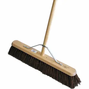 Hill Brush Platform Broom With Handle & Stay Beige (46.2cm x 12.7cm x 7.5cm)