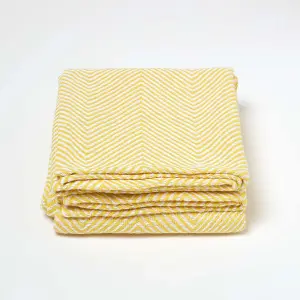 Homescapes Cotton Halden Chevron Yellow Throw, 150 x 200 cm