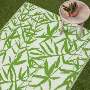 Homescapes Zena Tropical Green Outdoor Rug, 150 x 240 cm