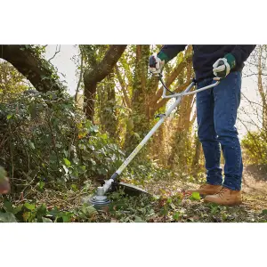 Draper  Petrol Brush Cutter and Line Trimmer, 32.5cc 80880