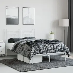 Berkfield Metal Bed Frame with Headboard White 135x190 cm