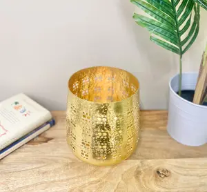 Large         Gold         Candle         Pot         20cm