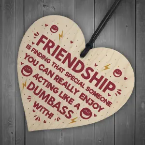 Red Ocean FUNNY Gift For Best Friend Wooden Heart Friendship Plaques Birthday Gifts For Women Friend Keepsake Gifts