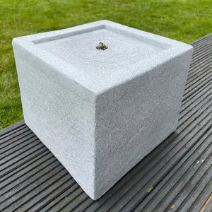 All Pond Solutions Square Water Feature with LED Lights - Solar powered - Light Grey 37x37x30cm