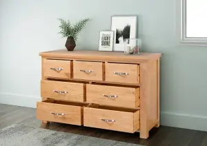 Sienna 3 Over 4 Chest of Drawers - D47 x W130 x H85 cm - Oak