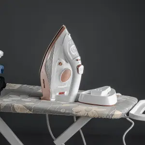 Geepas 2 in 1 Cordless Steam Iron Ceramic Soleplate Use Corded or Cordless 350ML, White