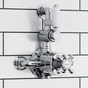 ENKI Downton Chrome White Traditional Brass Thermostatic Twin Shower Valve with Return to Wall Bend T103