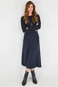 Bonmarche Black Plain Midi Jersey Skirt With Pocket Detail, Size: 10