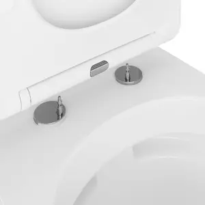 GoodHome Levanna White Close-coupled Square Toilet & cistern with Soft close seat & Close coupled cistern