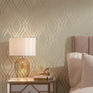 Camden Wave Wallpaper In Cream And Gold