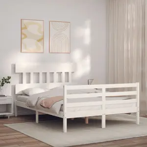 Berkfield Bed Frame with Headboard White Small Double Solid Wood