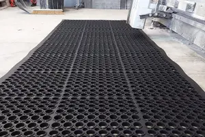 Workzone 91 x 594cm Black - Anti Fatigue Workshop Anti Slip Floor Mat